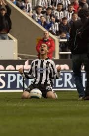 官方：费迪南德将担任世界杯抽签仪式主持人，布雷迪、奥尼尔等参加