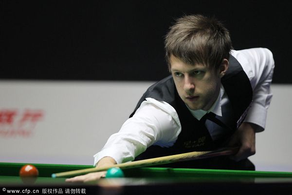 气氛瞬间紧 气氛瞬间紧